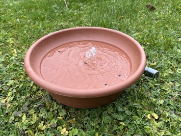 Vogelbrunnen 34cm - Solar-Powerbank oder  Netzteil